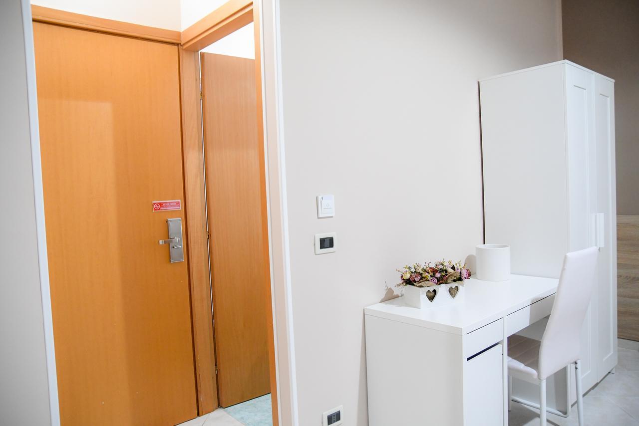B&B Lamezia Airport Ламеция-Терме Экстерьер фото