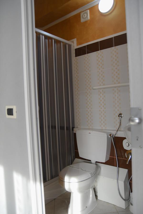 B&B Lamezia Airport Ламеция-Терме Экстерьер фото